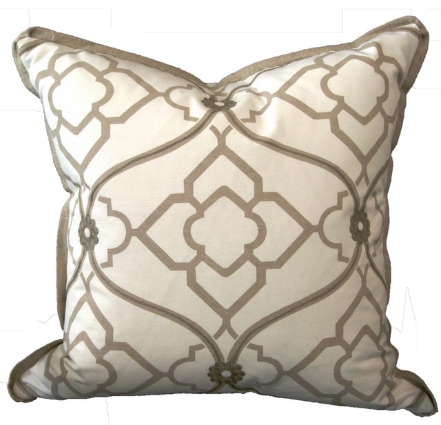 Diva Designs LLC Pillows