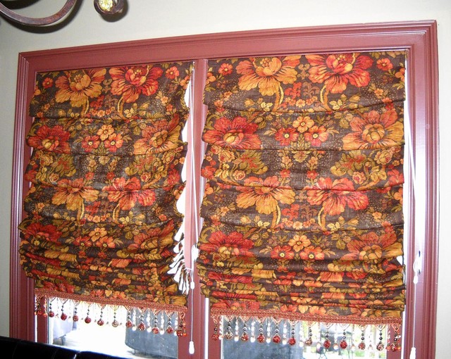 Window Treatments traditional kitchen