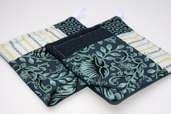 Quilted Potholder Set Neptune by Quilty Therapy - modern - oven ...