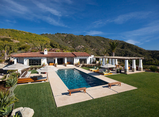 Toro Canyon Residence mediterranean-pool