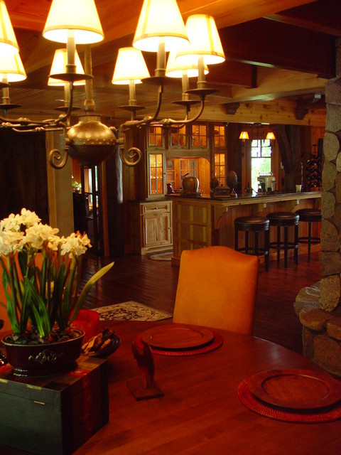 27. Hayward Lake Cabin traditional-dining-room