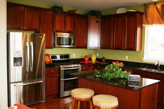 Sandstone at the Retreat - Macomb, MI modern