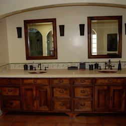 Shop Mediterranean Bathroom Vanities on Houzz