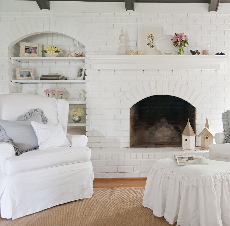 Eclectic Living Room by Kristie Barnett, The Decorologist