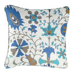 Traditional Pillows Design Ideas, Pictures, Remodel and Decor
