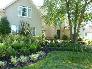 Traditional landscaping & design
