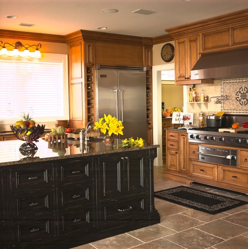 Tropical Brown Granite Countertop Kitchen Design Ideas