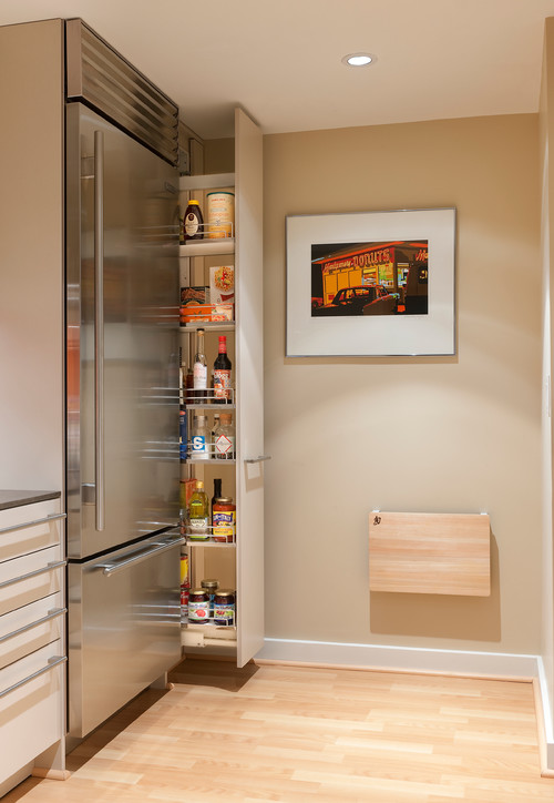 8 Smart Storage Ideas For Little Pantries