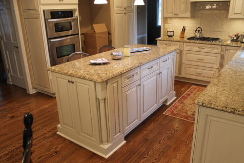 Traditional Kitchen 