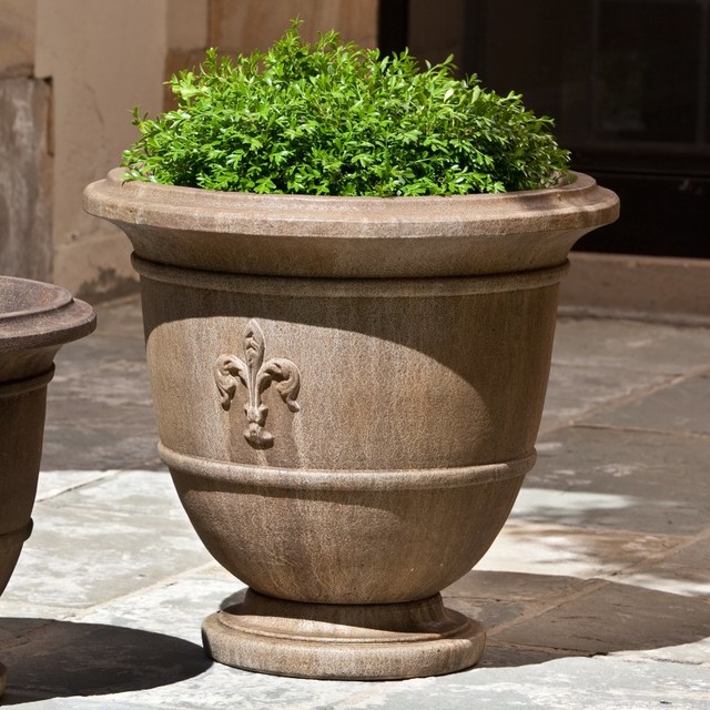 Outdoor Pots And Urns at Chris Dolby blog