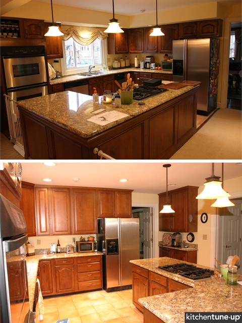 Kitchen Gallery - Traditional - Kitchen Cabinetry - charleston - by ...