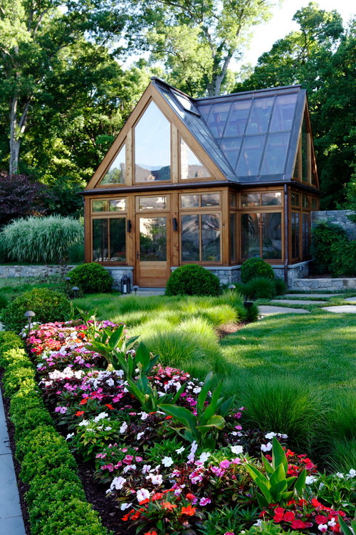 8 Gorgeous Greenhouses That Have Us Wanting To Become ...