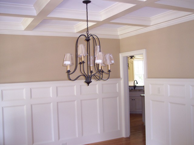 Double high judges panels and coffered ceiling