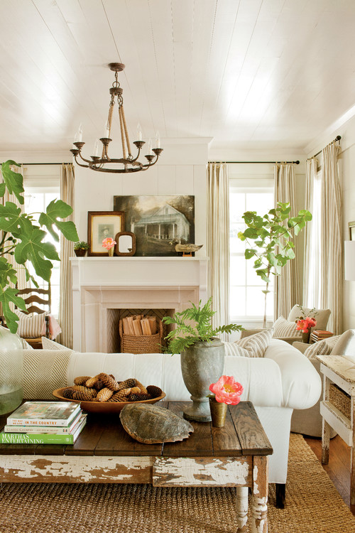 Small Space Living Rooms - Town & Country Living