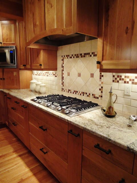 Kitchen Tile Backsplash With White Cabinets - Home Design 2016/2017