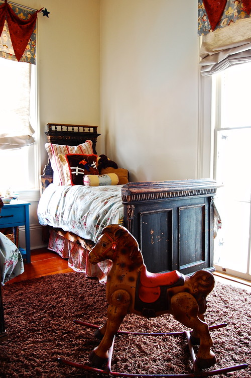 a vintage style child's room in New Orleans - one of 8 picks for this week's Friday Favorites