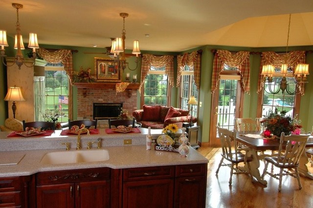 Kitchen and Hearth Room