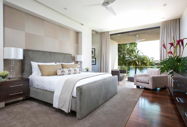 Uma Wasi - Modern - Bedroom - orlando - by Phil Kean Design Group