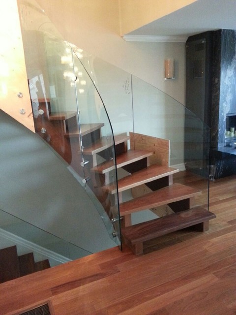 Curved Glass Stair Railings With Standofffs