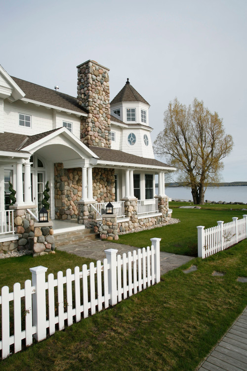 12 Charming Picket Fence Ideas Town Country Living