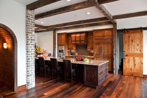 From rustic to chic: 15 kitchens with barn door accents – SheKnows