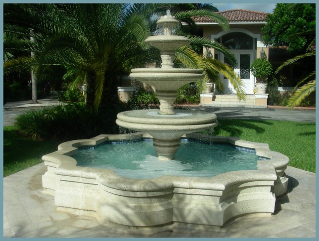 Three tiers, Fountain - Mediterranean - Outdoor Fountains And Ponds ...