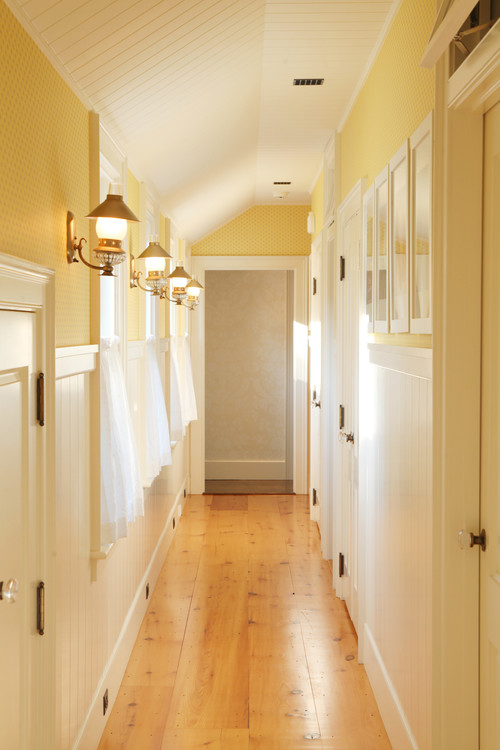 Hallway Decorating Ideas - Town & Country Living