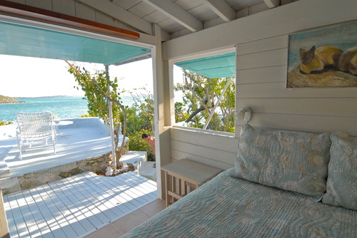 Bedroom in Bahamas 