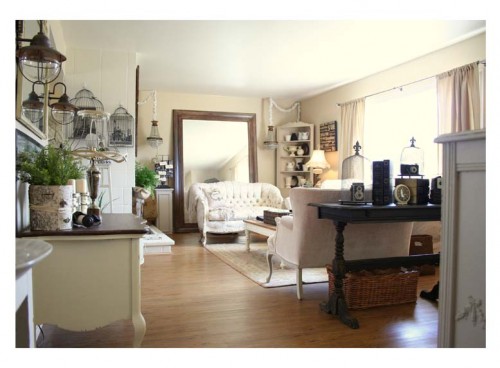 Feng Shui Tips Using Mirrors In The, Is It Ok To Put Mirror In The Living Room