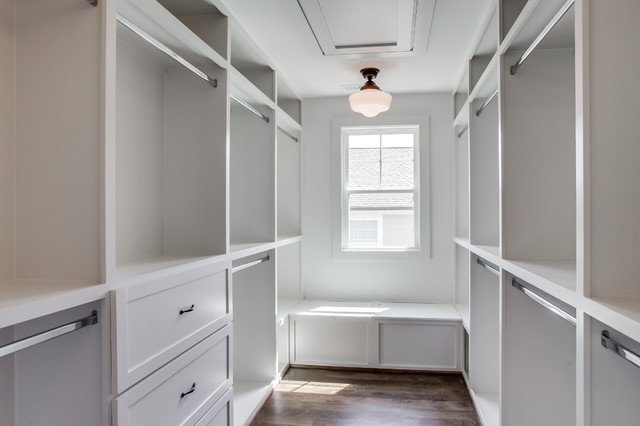 Sylvan Park Urban Farmhouse - Farmhouse - Closet - nashville - by ...