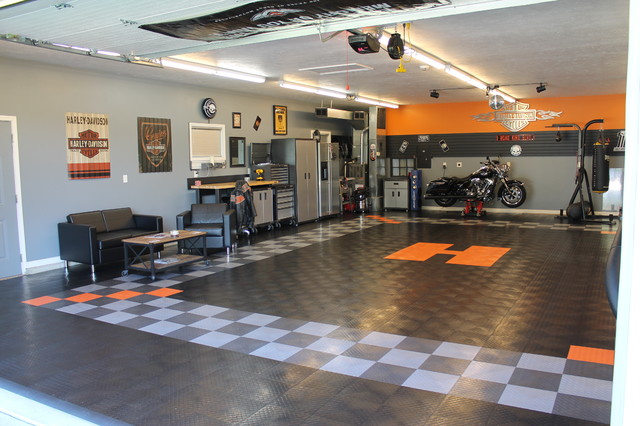 RaceDeck Garage Floor makes this Harley-Davidson Garage Theme - Wall ...