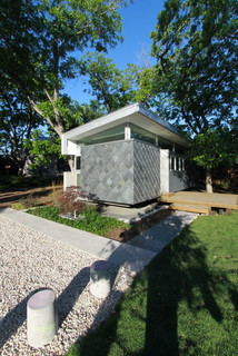Advanced contemporary small house exterior design.