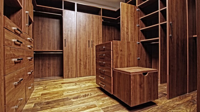 Vestidores Vanguardia Walk In Closets - Contemporary - mexico city - by ...