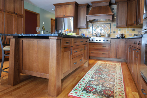 another traditional kitchen cabinet style is the shaker style