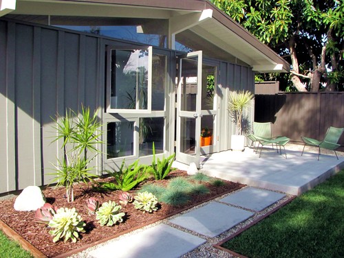 Mid Century Modern Curb Appeal, Mid Century Landscaping Images