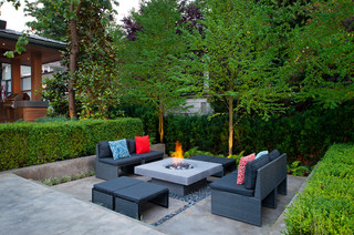 Contemporary fire pit and chairs.