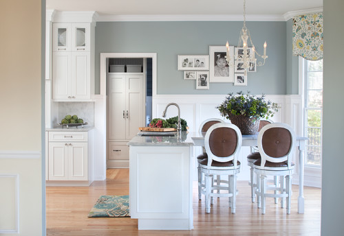 Benjamin Moore Mount Saint Anne | Tricks for Choosing the Perfect Paint Color