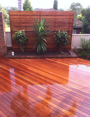 Carss Park Merbau Decking and Privacy Screen - Modern - Deck - sydney ...