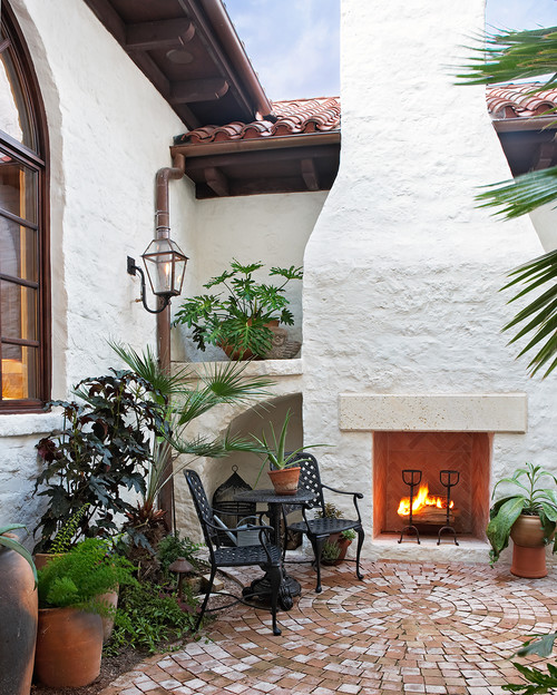 Outdoor Fireplace Or Fire Pit Patio, How To Fix Outdoor Fireplace