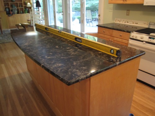 I have black granite countertops and natural maple ... I have black granite countertops and natural maple ... on Natural Maple Cabinets With Black Granite Countertops
id=72186