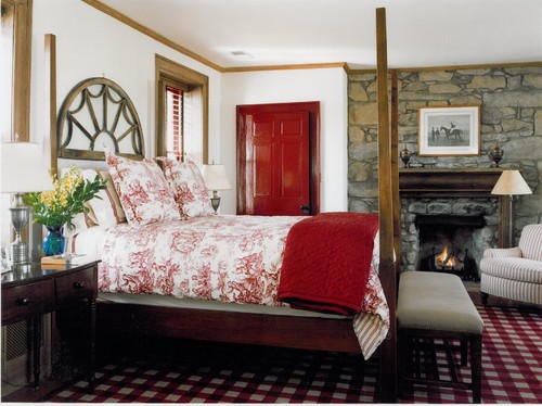 traditional bedroom - Impressionen Landhauseinrichtung - Lampen und Möbel