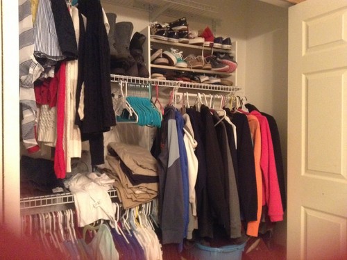 Teenage Girl's Bedroom Closet