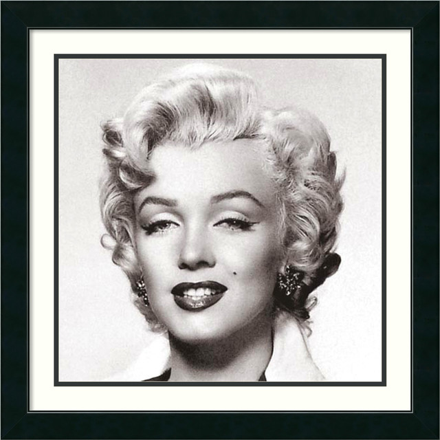 Marilyn Monroe Portrait Framed Print - Traditional - Fine Art Prints ...