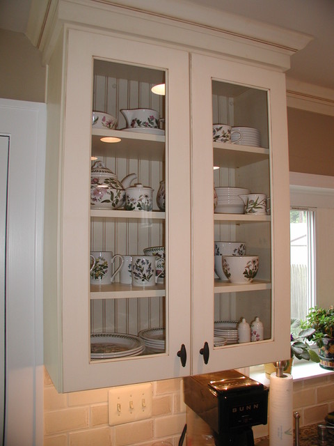 Cabinet details & specialty cabinets - Traditional - Kitchen Cabinetry ...