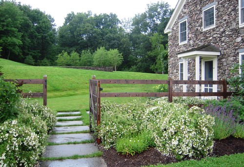 Country Style Fence Ideas Town Country Living