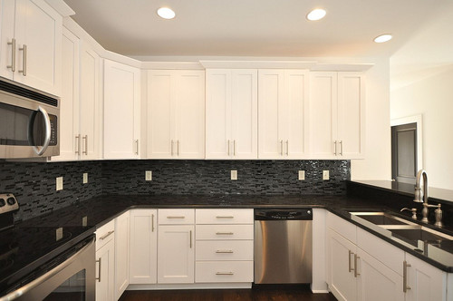 Black pearl granite countertops with glass mosaic ... Black pearl granite countertops with glass mosaic ... on Black Granite Countertops With Backsplash
id=22046